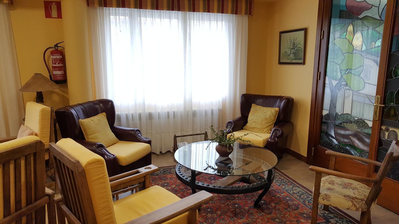 Hotel Cortijo Laredo Buitenkant foto