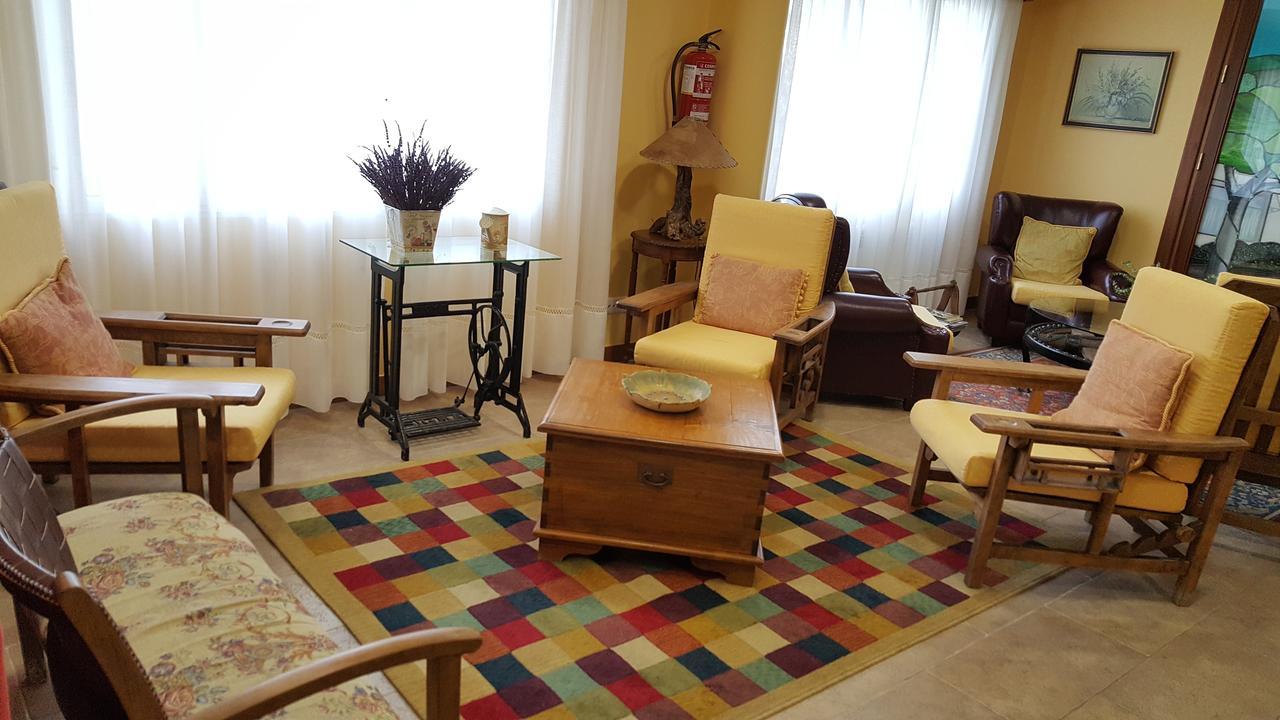 Hotel Cortijo Laredo Buitenkant foto