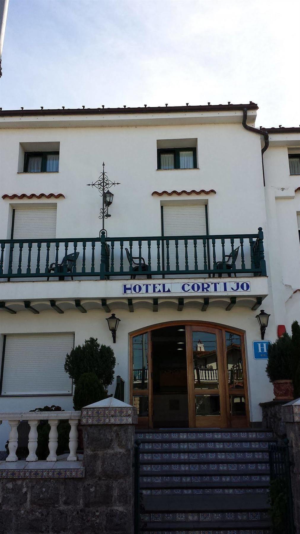 Hotel Cortijo Laredo Buitenkant foto