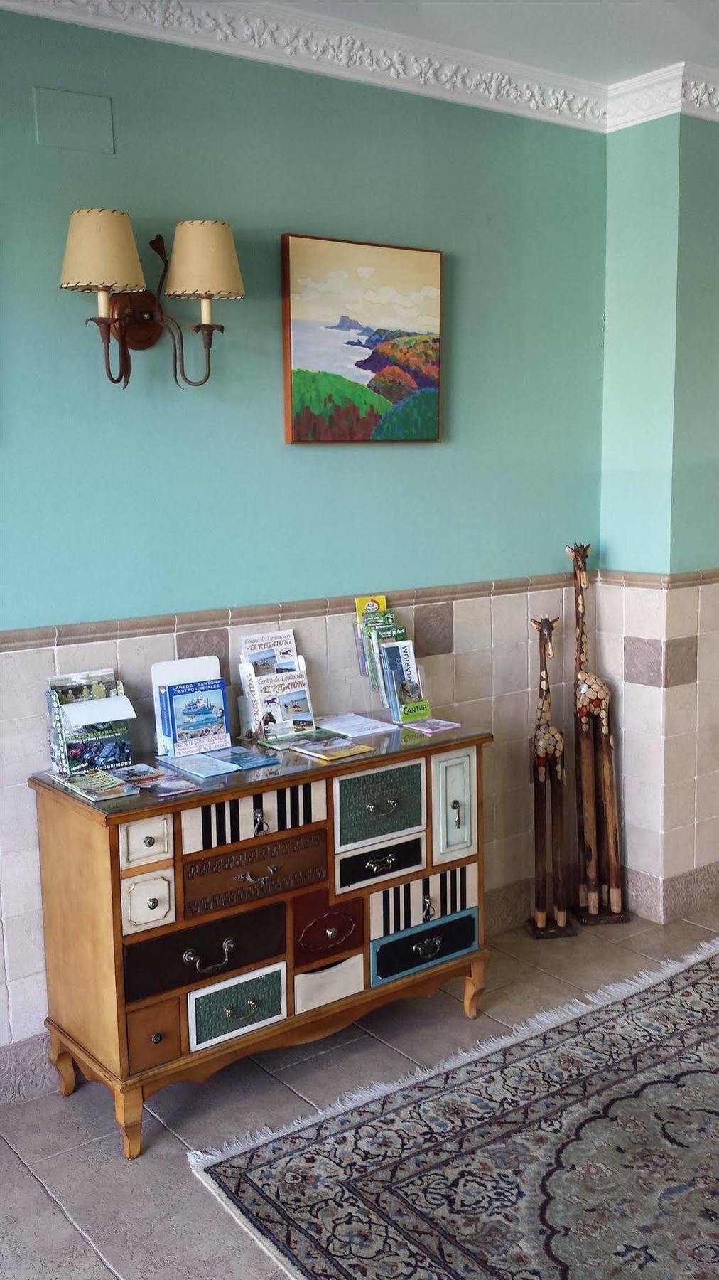 Hotel Cortijo Laredo Buitenkant foto